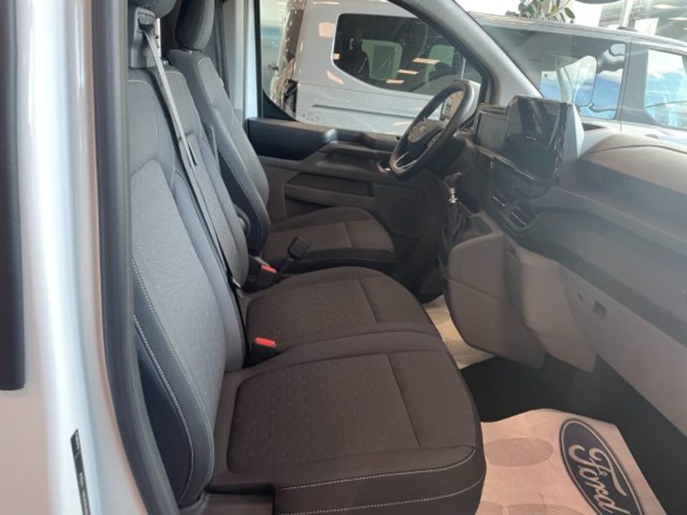 Ford Tourneo Custom nuova a Cuneo (10)