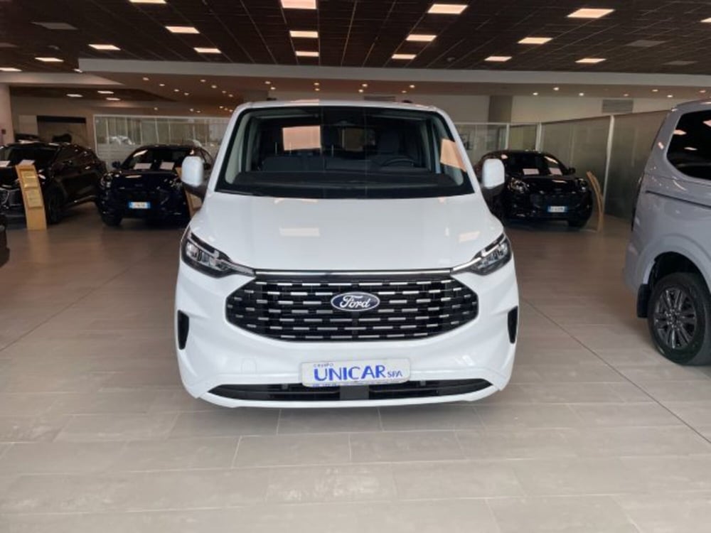 Ford Tourneo Custom nuova a Cuneo (3)