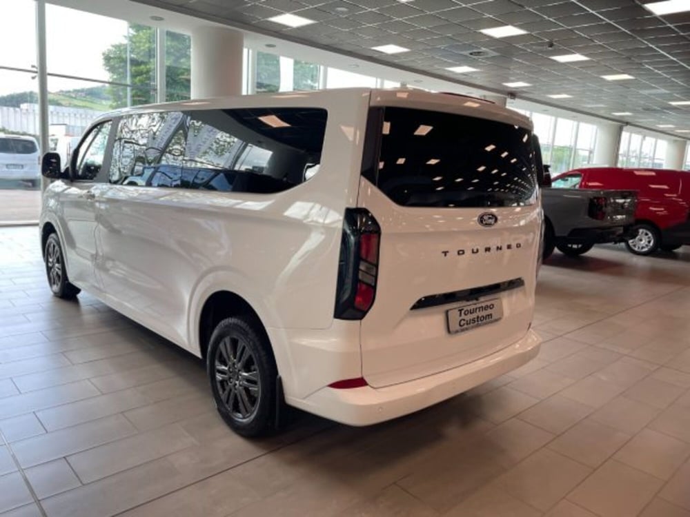 Ford Tourneo Custom nuova a Cuneo (4)