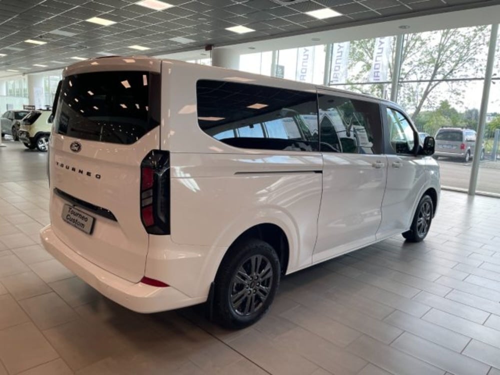 Ford Tourneo Custom nuova a Cuneo (6)