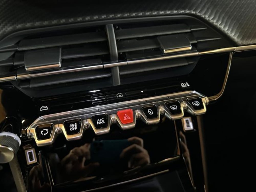 Peugeot 2008 usata a Vicenza (12)
