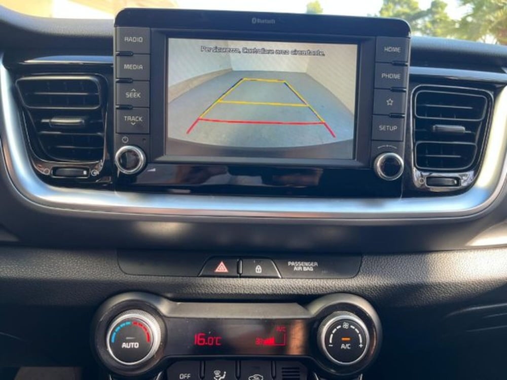 Kia Stonic usata a Trapani (9)