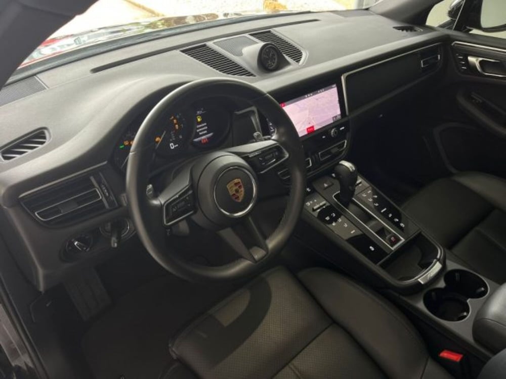 Porsche Macan usata a Trapani (9)