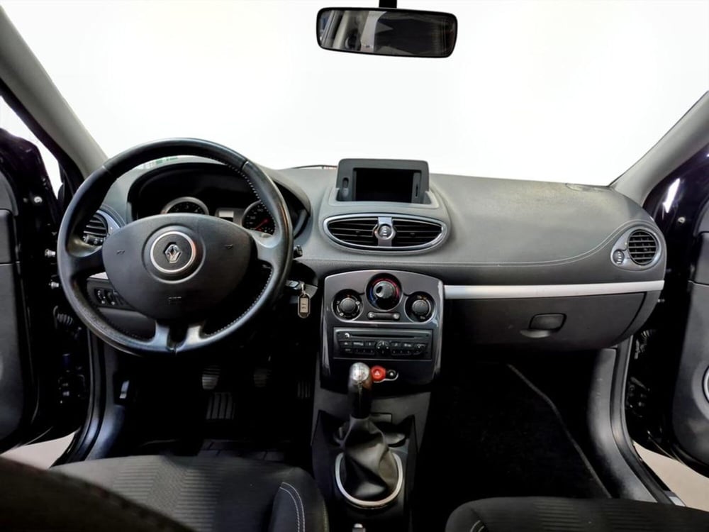 Renault Clio SporTour usata a Padova (13)