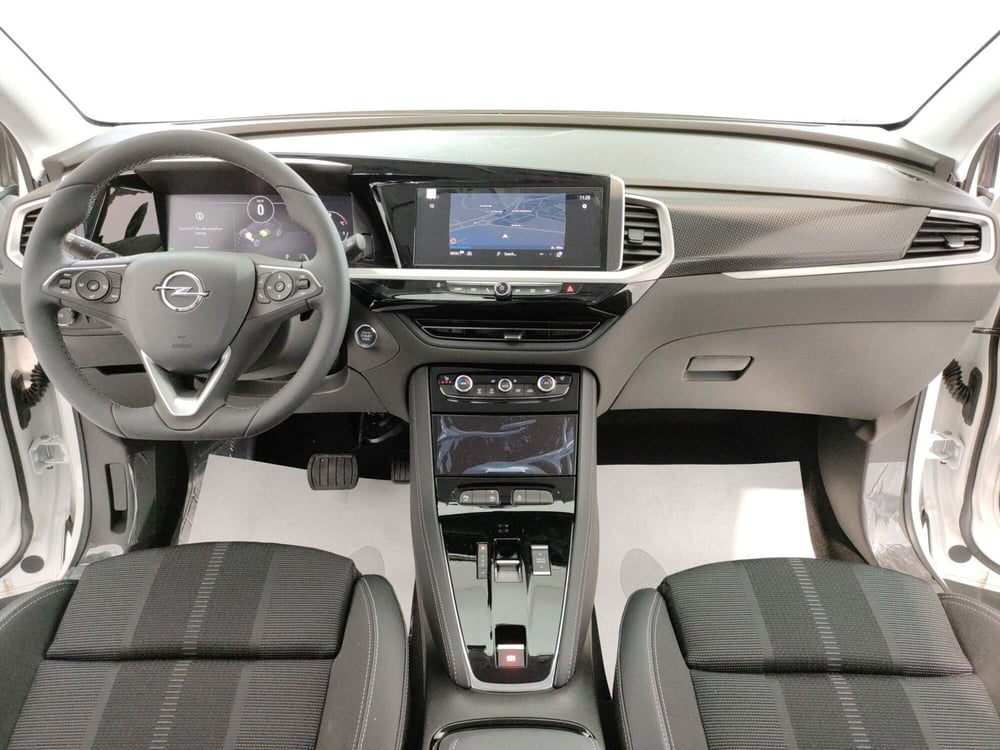 Opel Grandland nuova a L'Aquila (16)