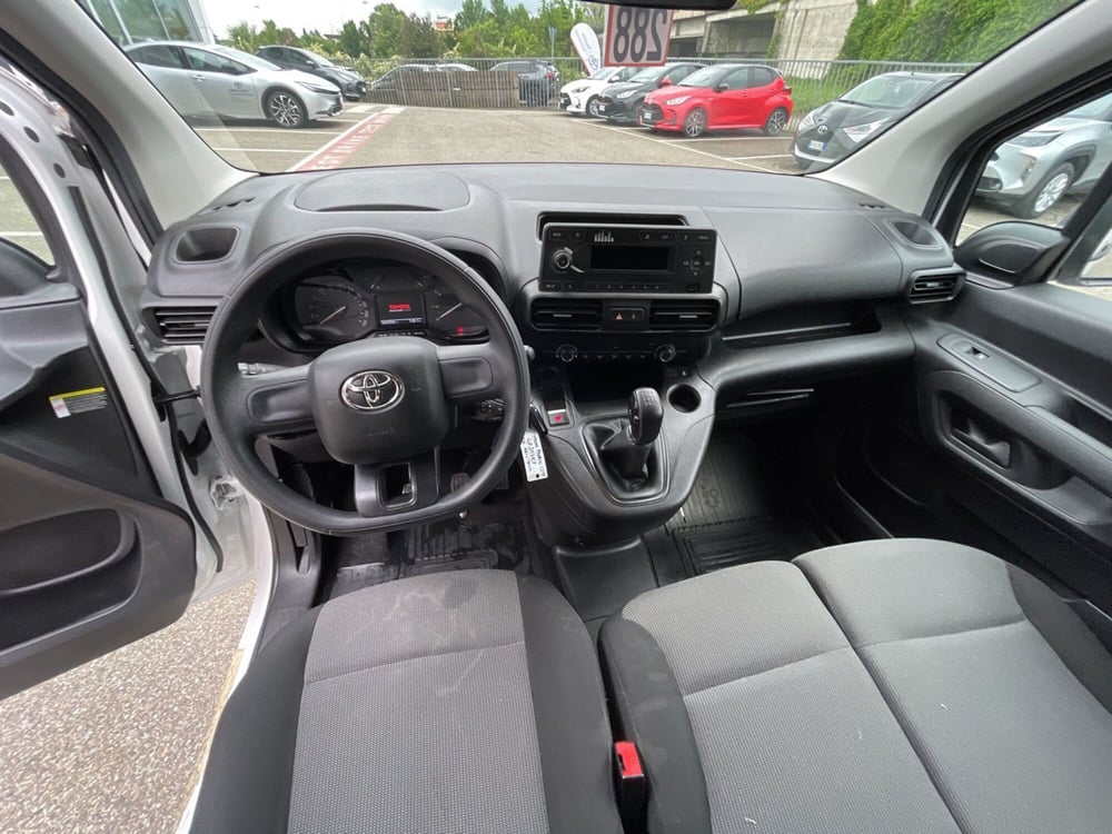 Toyota Proace City Furgone usata a Piacenza (8)