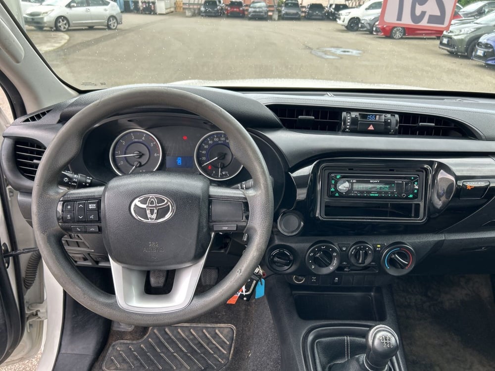 Toyota Hilux usata a Piacenza (11)