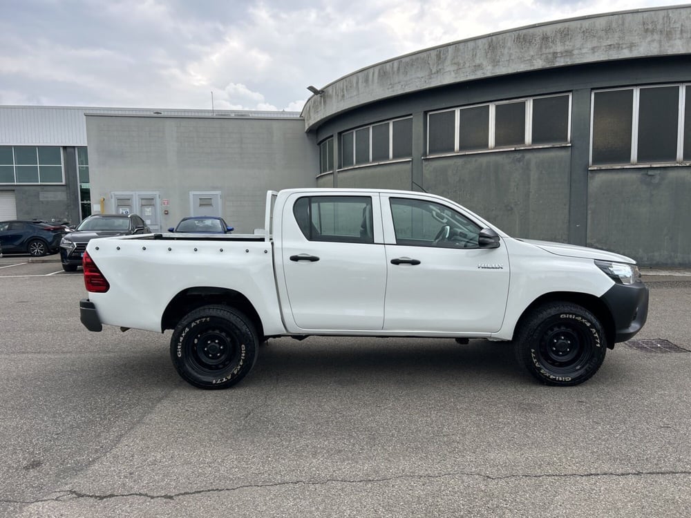 Toyota Hilux usata a Piacenza (7)