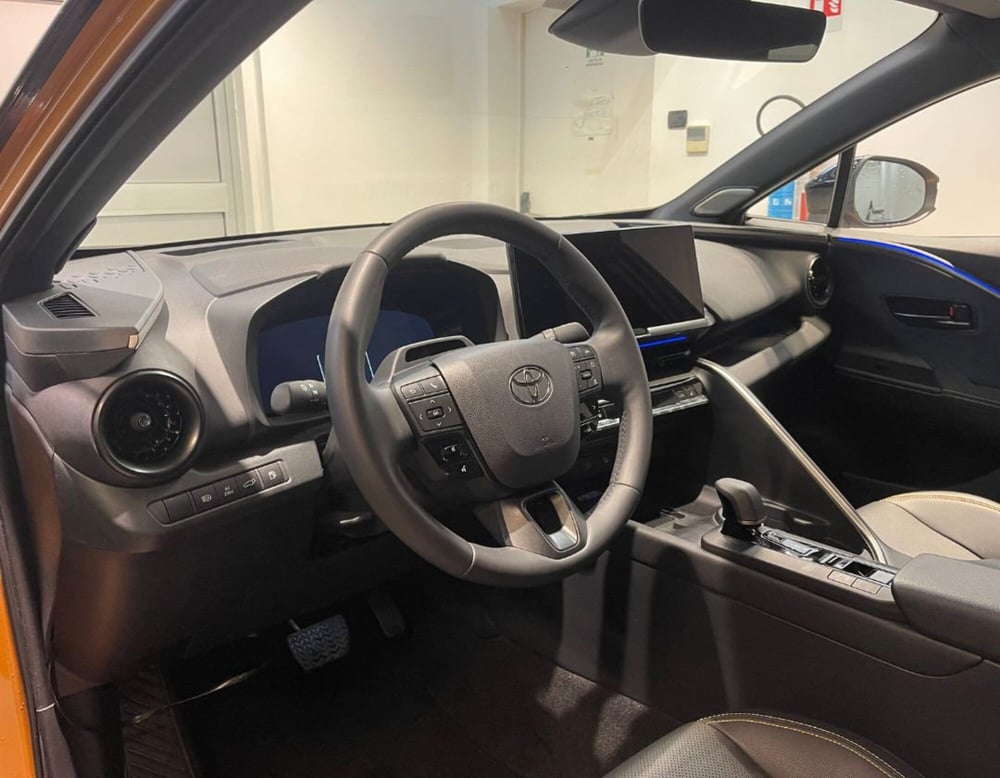 Toyota Toyota C-HR usata a Ferrara (12)
