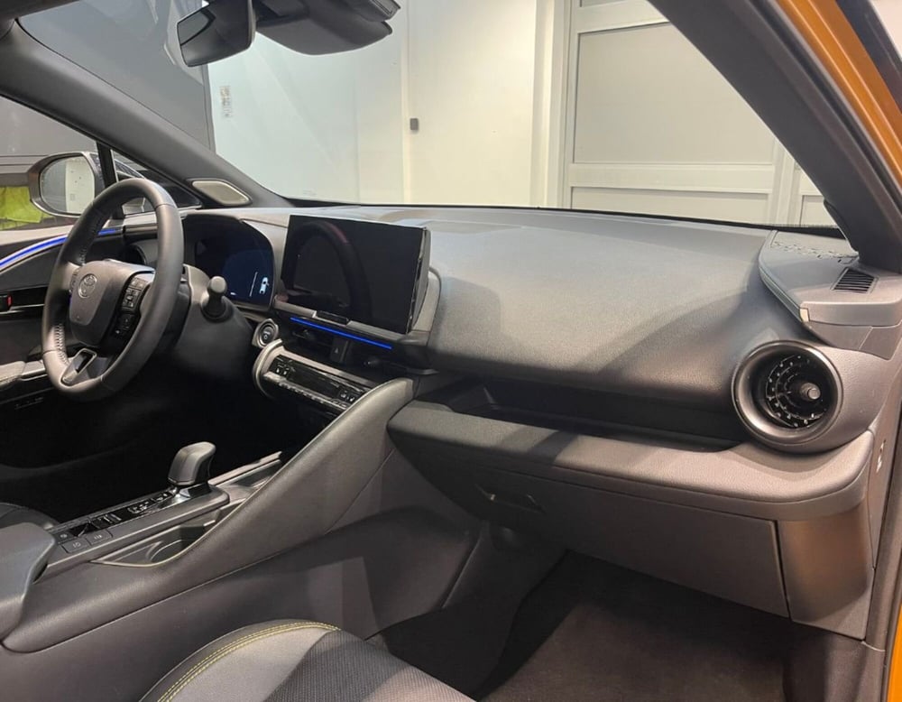 Toyota Toyota C-HR usata a Ferrara (5)