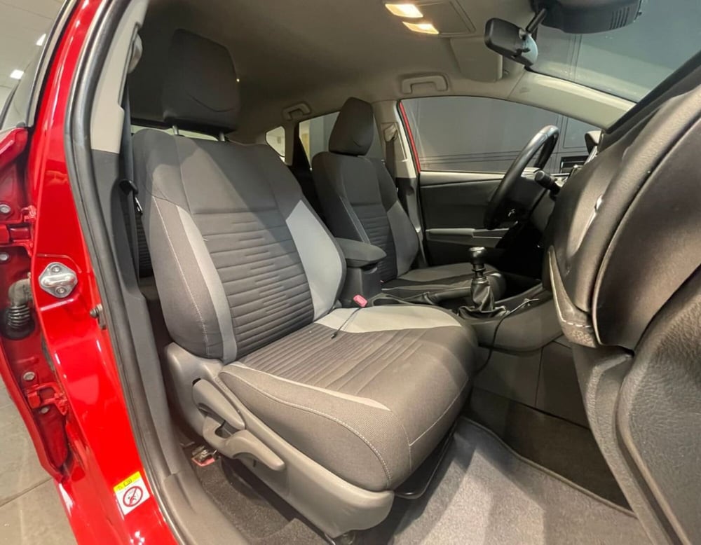 Toyota Auris usata a Ferrara (7)