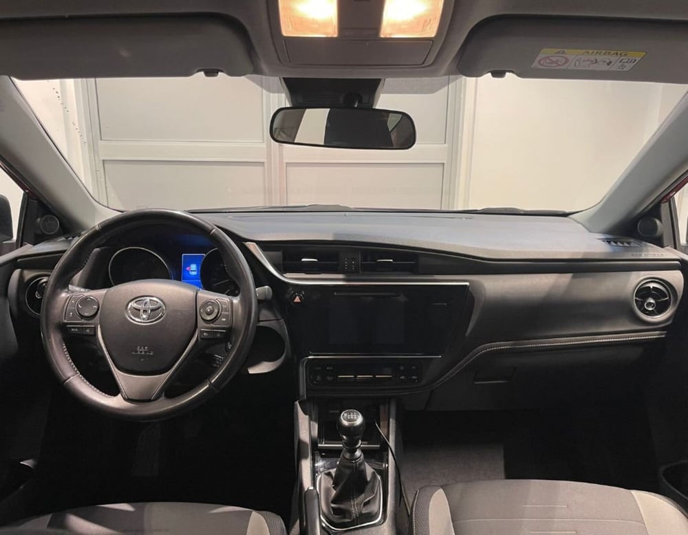 Toyota Auris usata a Ferrara (9)
