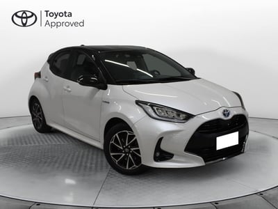 Toyota Yaris 1.5 Hybrid 5 porte Style del 2021 usata a Trento
