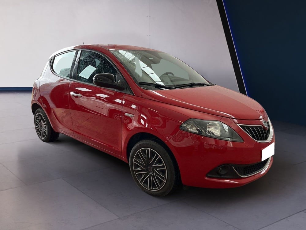 Lancia Ypsilon usata a Torino (3)