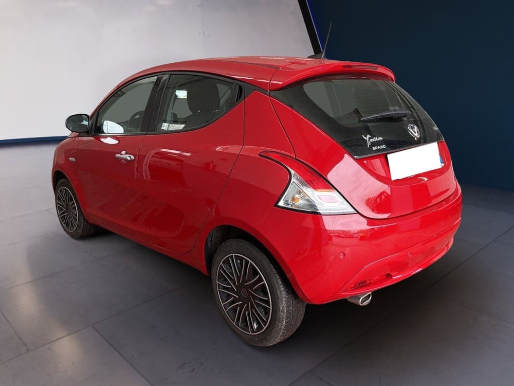Lancia Ypsilon usata a Torino (5)