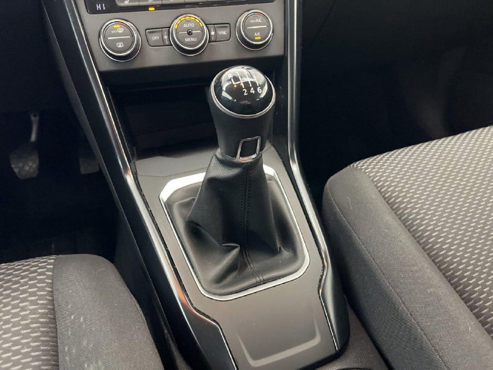 Volkswagen T-Roc usata a Torino (14)
