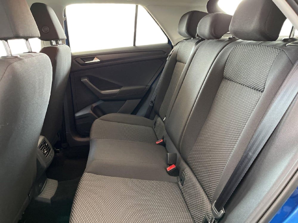 Volkswagen T-Roc usata a Torino (9)