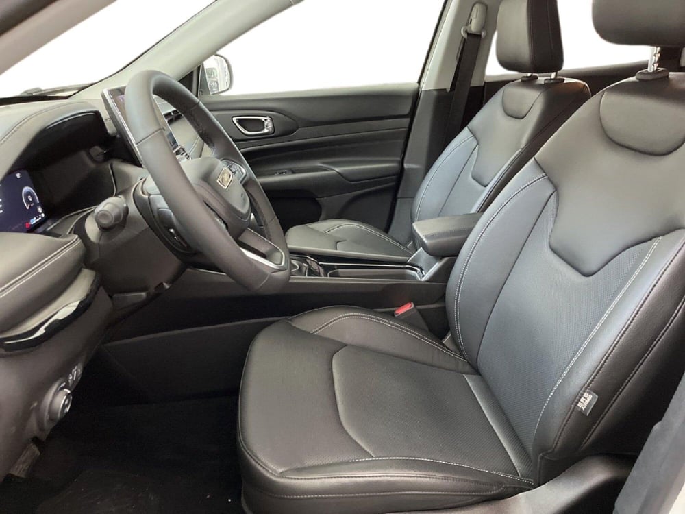 Jeep Compass nuova a Torino (10)