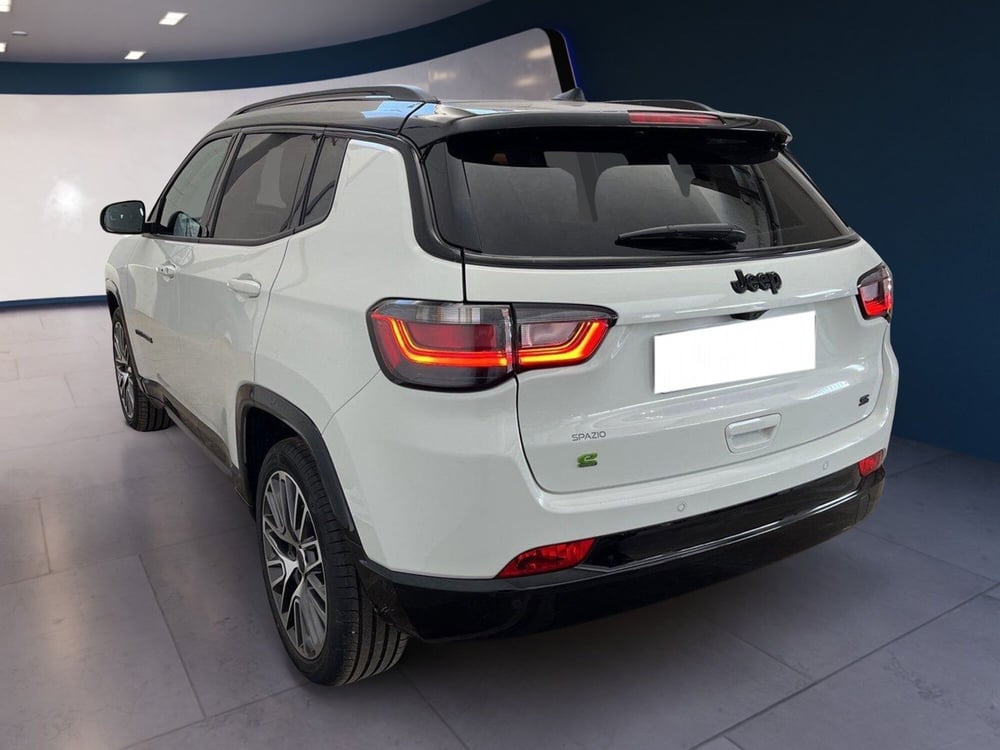 Jeep Compass nuova a Torino (5)