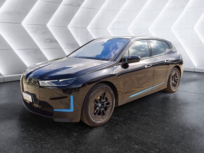 BMW iX xdrive50 nuova a Genova
