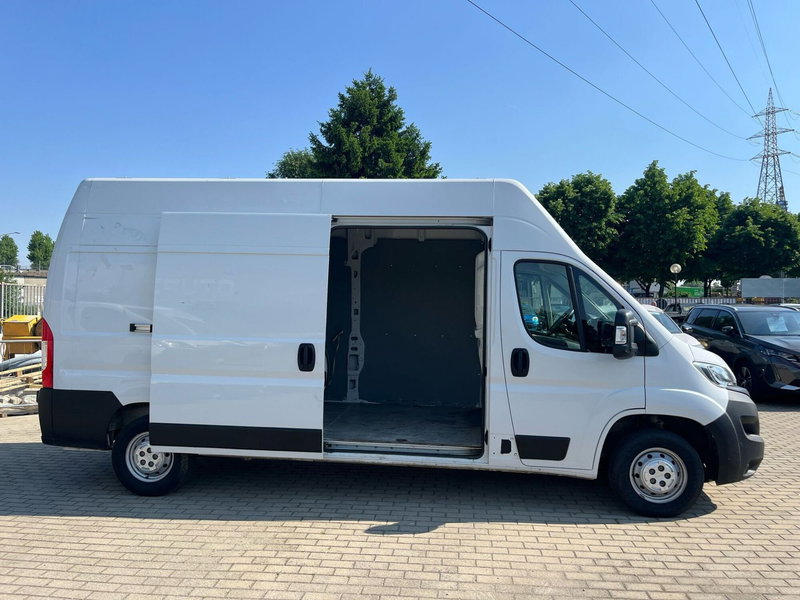 Opel Movano Furgone usata a Milano (6)