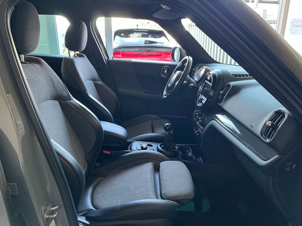 MINI Mini Countryman usata a Milano (12)