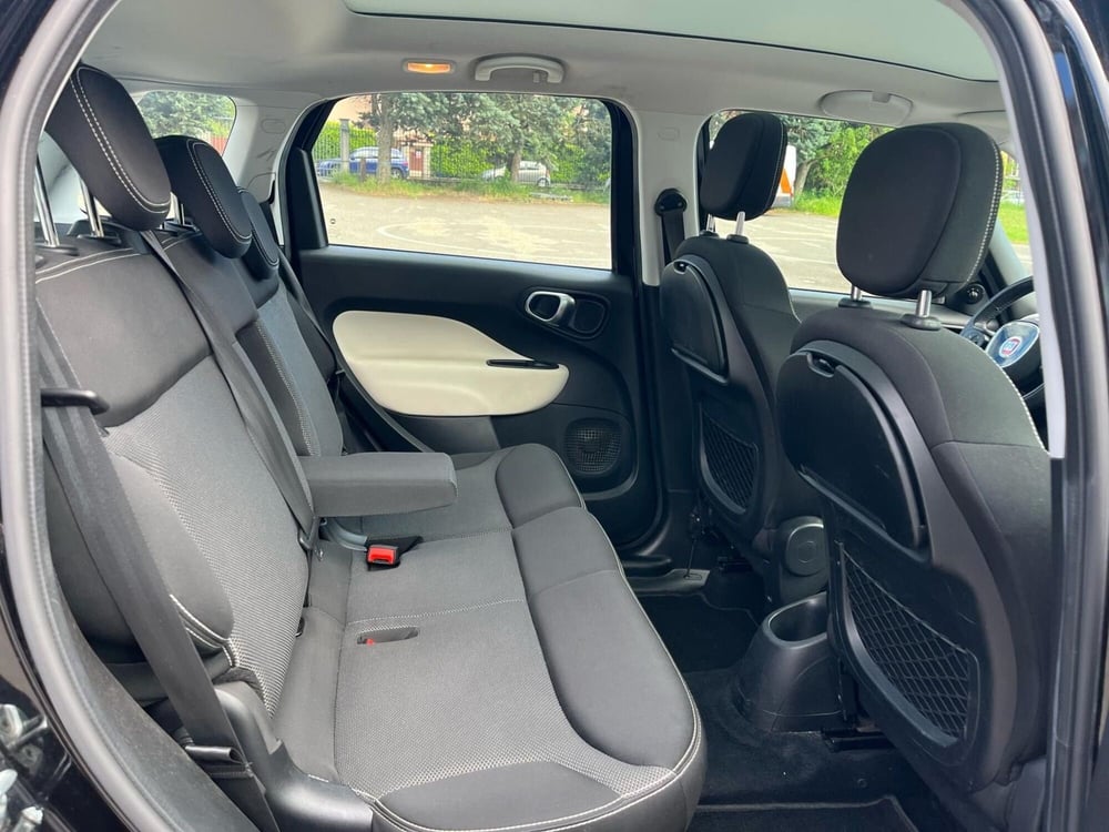 Fiat 500L usata a Milano (16)