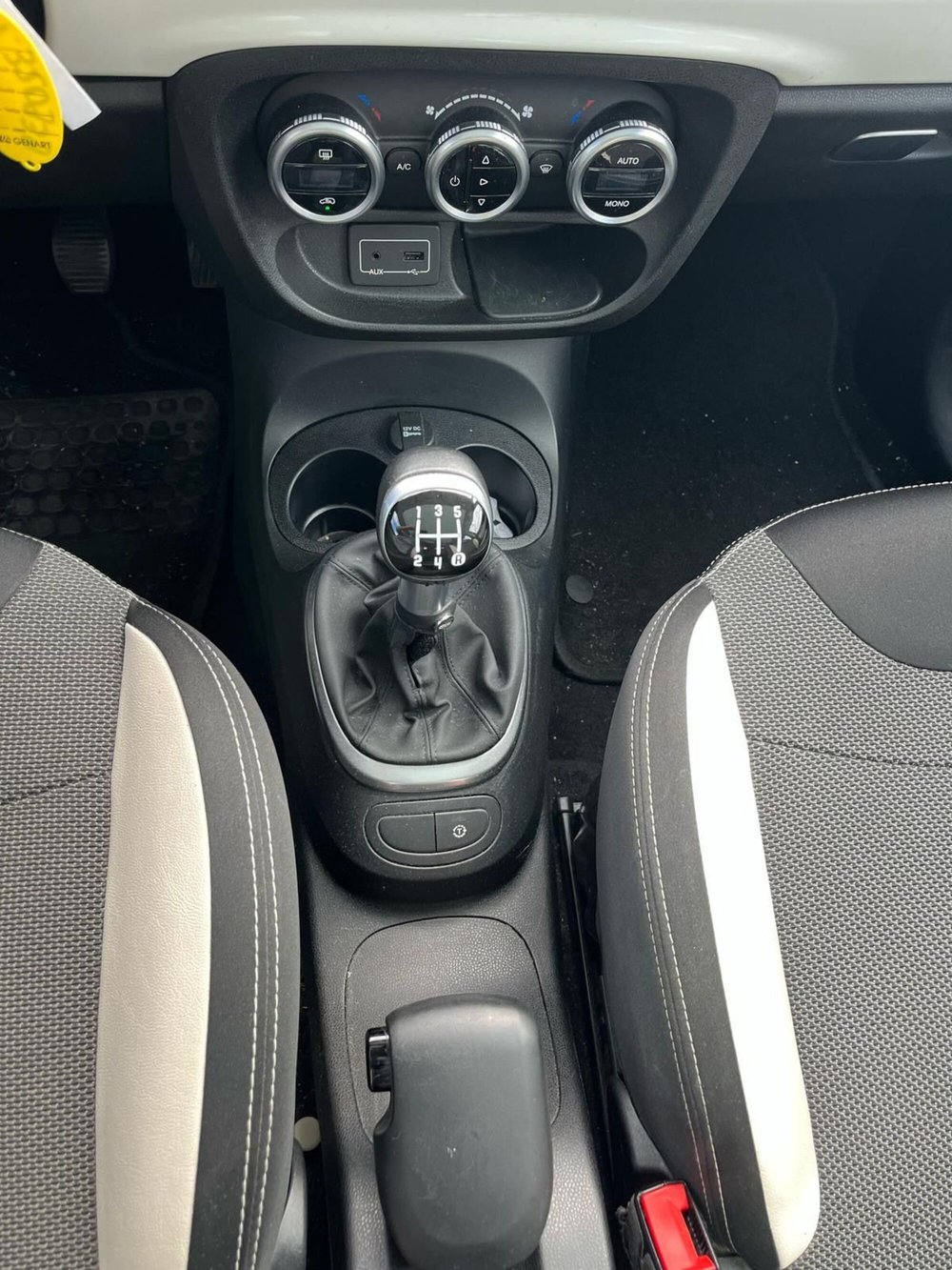 Fiat 500L usata a Milano (19)
