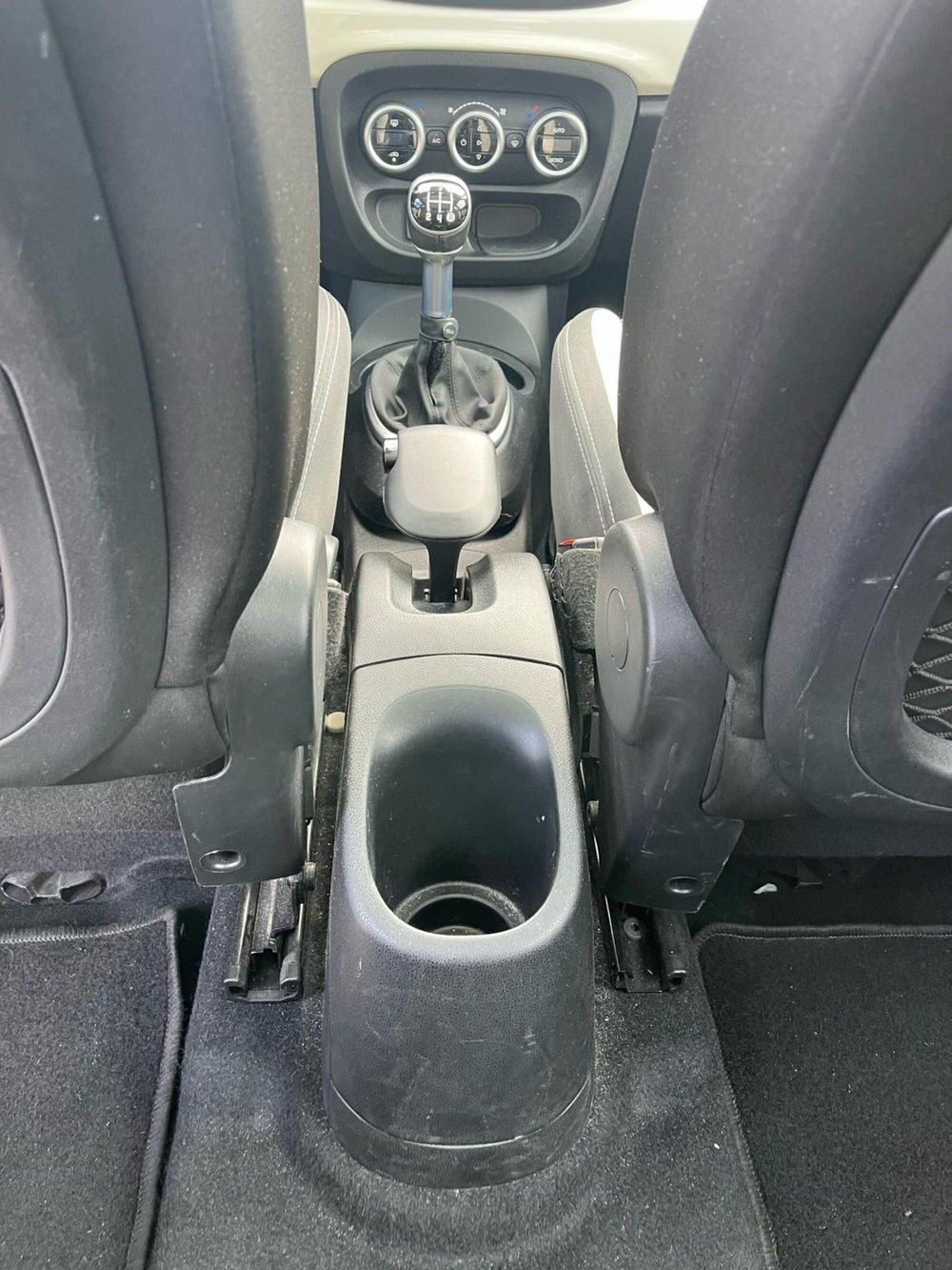Fiat 500L usata a Milano (20)