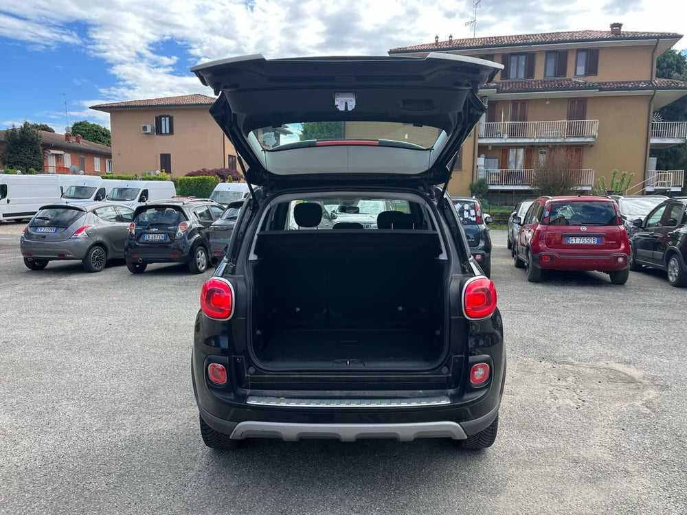 Fiat 500L usata a Milano (9)