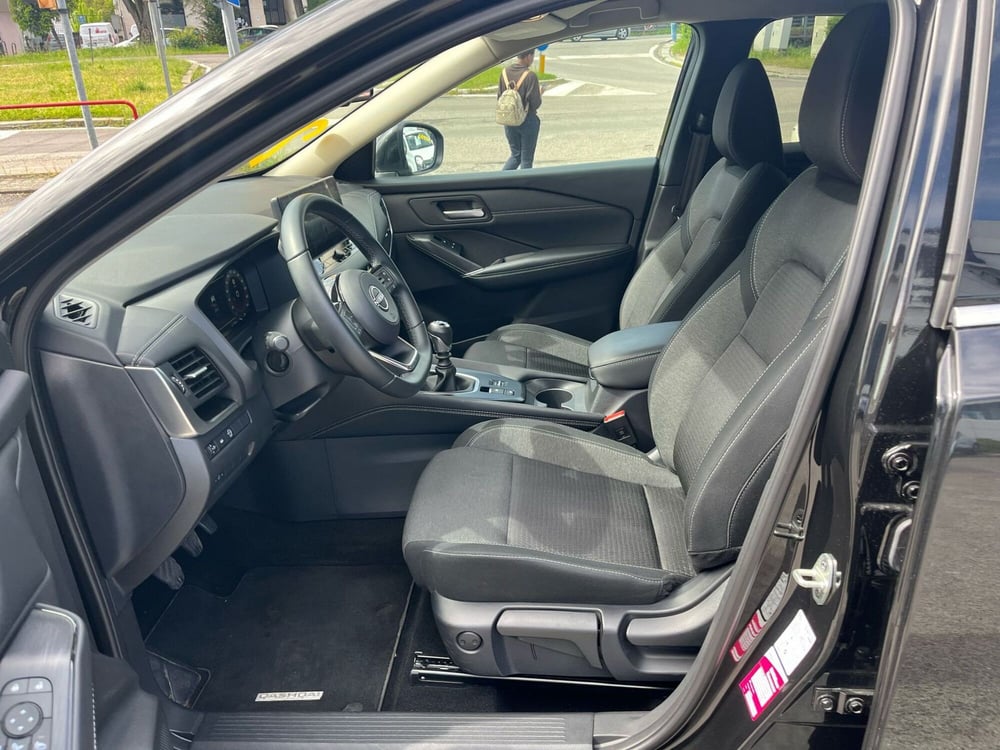 Nissan Qashqai usata a Milano (11)