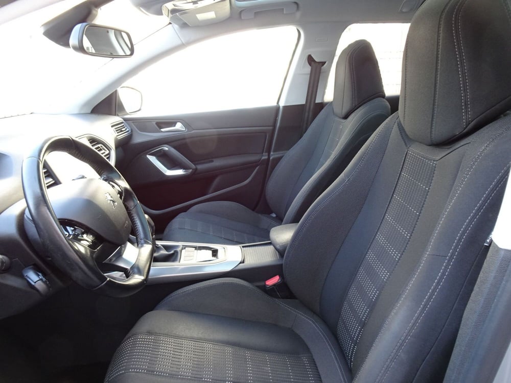Peugeot 308 SW usata a Treviso (10)