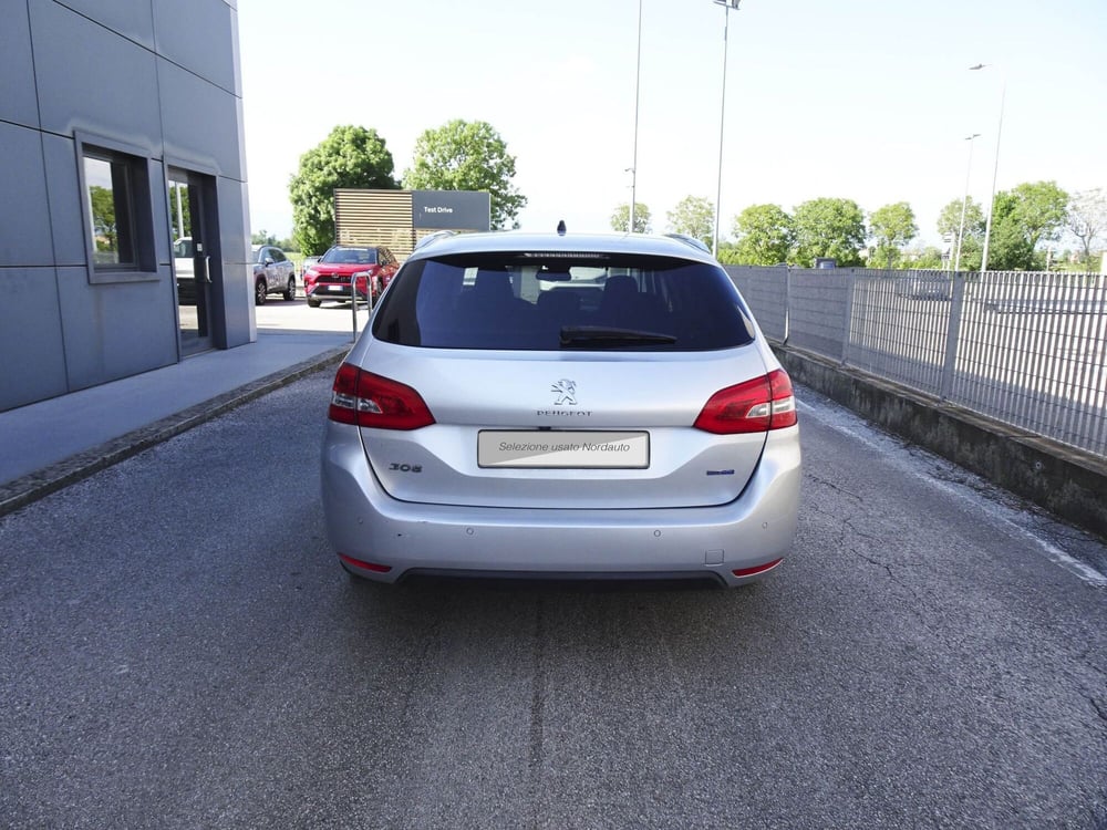 Peugeot 308 SW usata a Treviso (6)