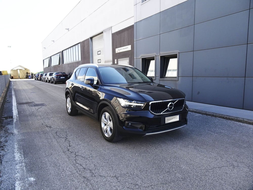 Volvo XC40 usata a Treviso (3)