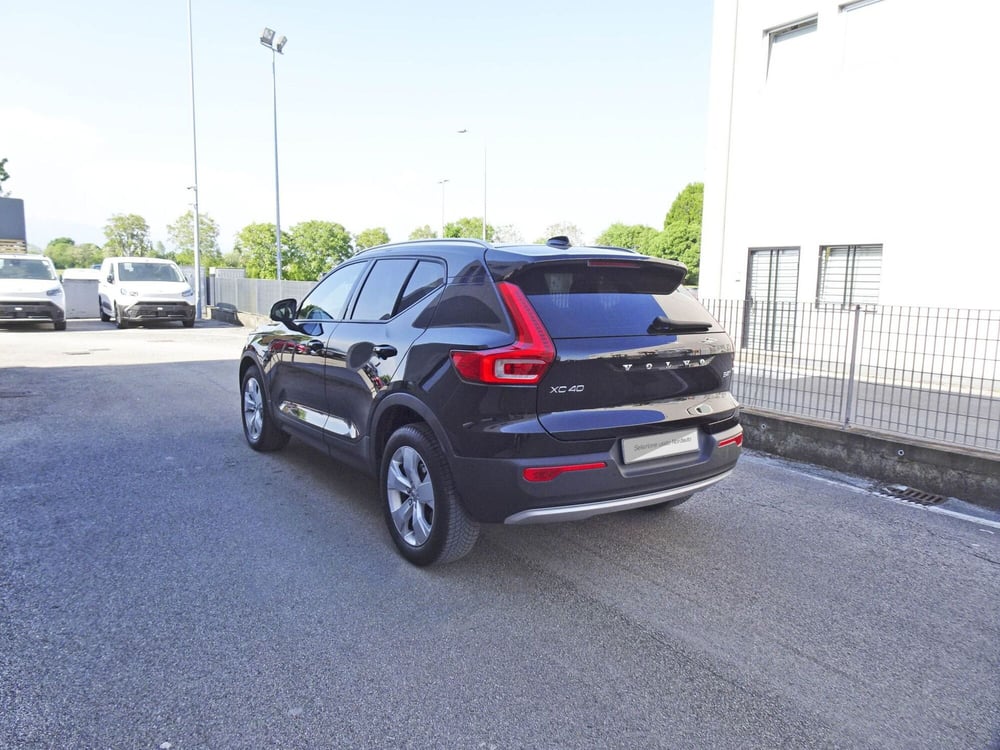 Volvo XC40 usata a Treviso (7)
