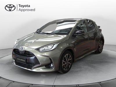 Toyota Yaris 1.5 Hybrid 5 porte Lounge del 2021 usata a Montebelluna