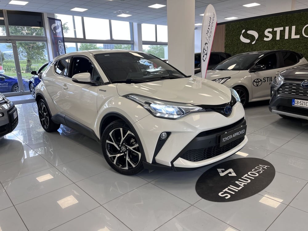 Toyota Toyota C-HR usata a Prato (3)