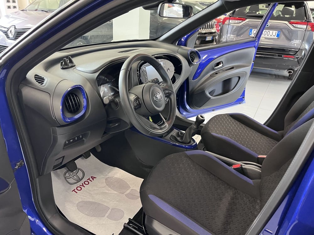 Toyota Aygo X usata a Prato (7)