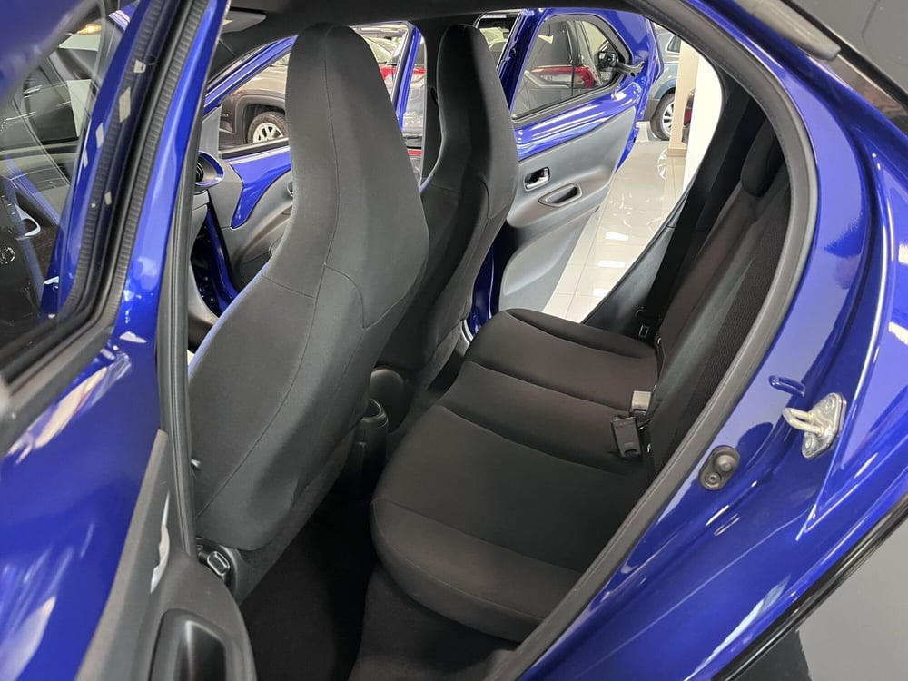 Toyota Aygo X usata a Prato (8)