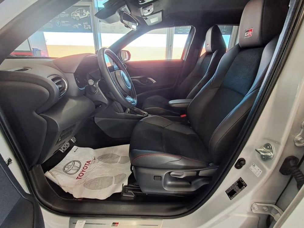 Toyota Yaris Cross usata a Cagliari (13)