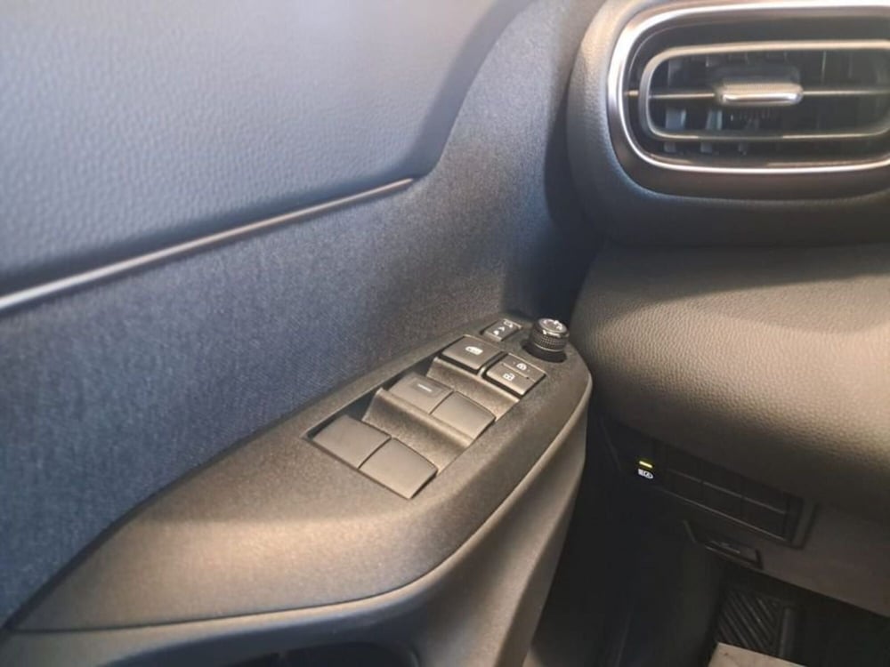 Toyota Yaris Cross usata a Cagliari (19)