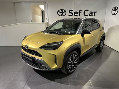 Toyota Yaris Cross 1.5 Hybrid 5p. E-CVT AWD-i Premiere del 2022 usata a Milano