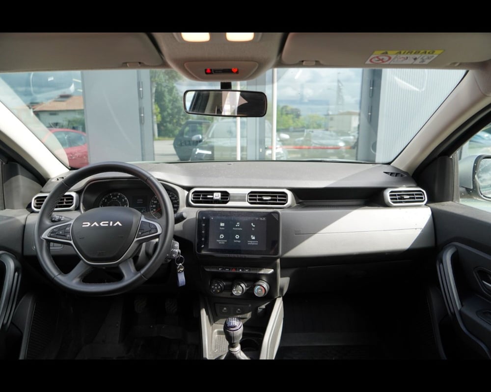 Dacia Duster usata a Venezia (11)