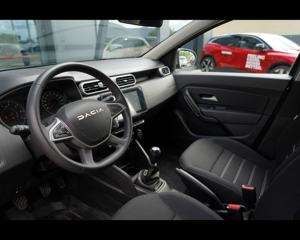 Dacia Duster usata a Venezia (19)
