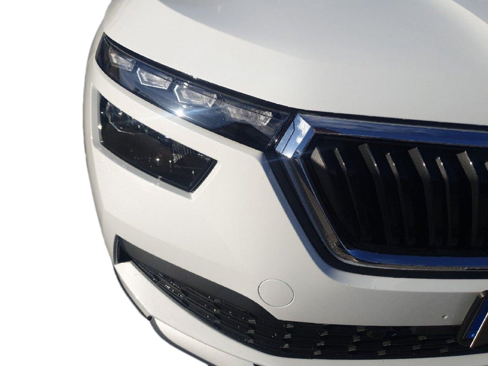 Skoda Kamiq nuova a Ancona (9)