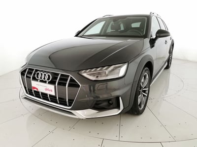 Audi A4 Allroad Allroad 40 2.0 tdi mhev Identity Contrast quattro 204cv s-tronic del 2023 usata a San Giovanni Teatino