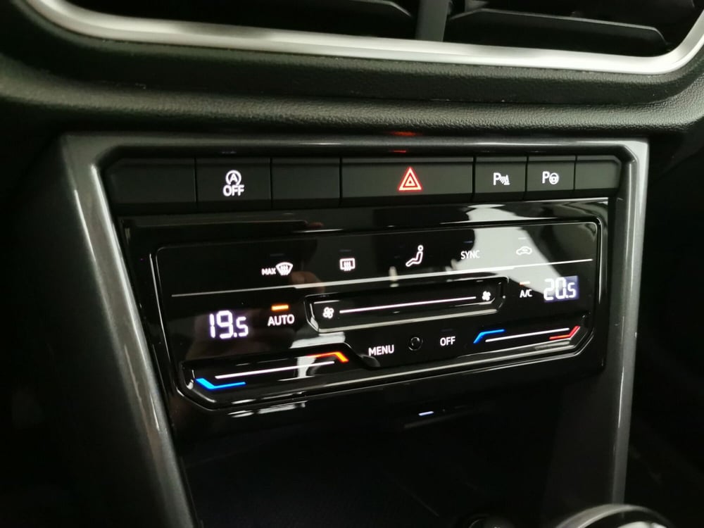 Volkswagen T-Roc usata a Chieti (15)