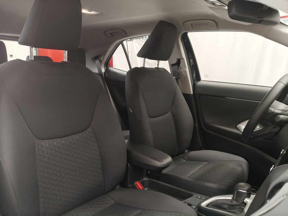 Toyota Yaris Cross usata a Roma (7)