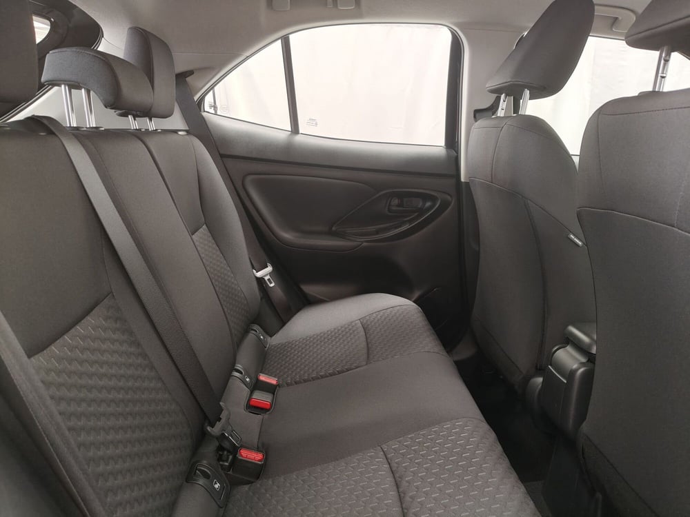 Toyota Yaris Cross usata a Roma (8)