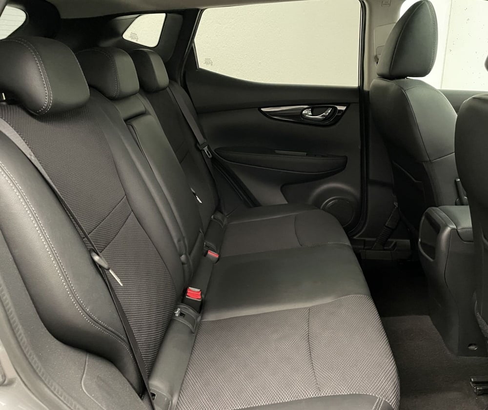 Nissan Qashqai usata a Novara (10)